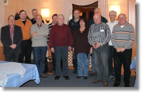 Gruppenbild mit Dame...